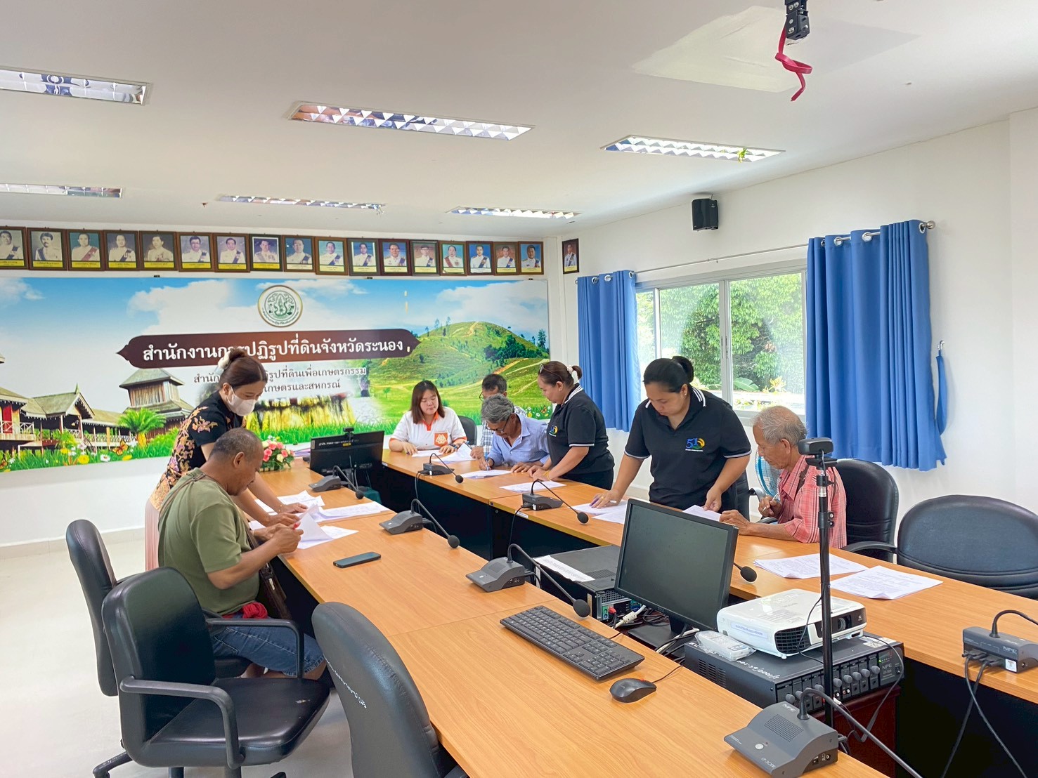 title - ส.ป.ก.ระนอง สนับสนุนสินเชื่อเงินกองทุนการปฏิรูปที่ดินเพื่อเกษตรกรรม ให้กับเกษตรกรผู้ได้รับอนุญาตให้เข้าทำประโยชน์ในเขตปฏิรูปที่ดินจังหวัดระนอง